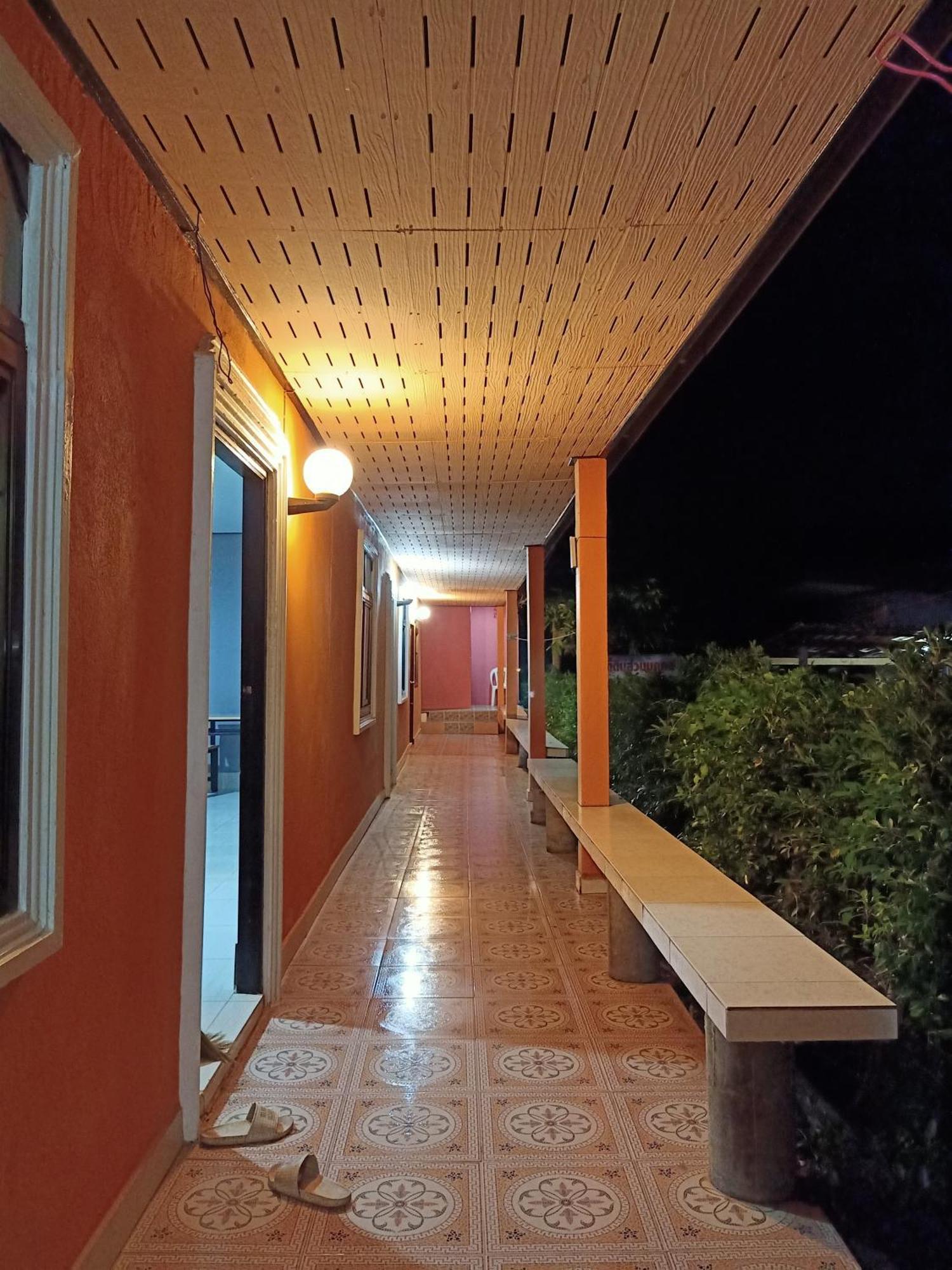 Prukrom Lanta Guesthouse Koh Lanta Phòng bức ảnh