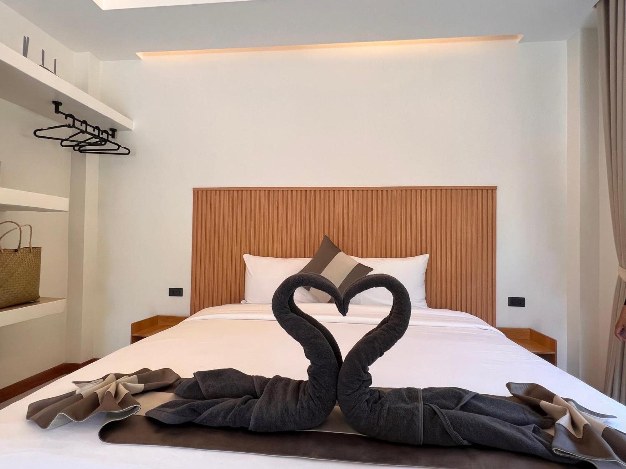 Prukrom Lanta Guesthouse Koh Lanta Ngoại thất bức ảnh