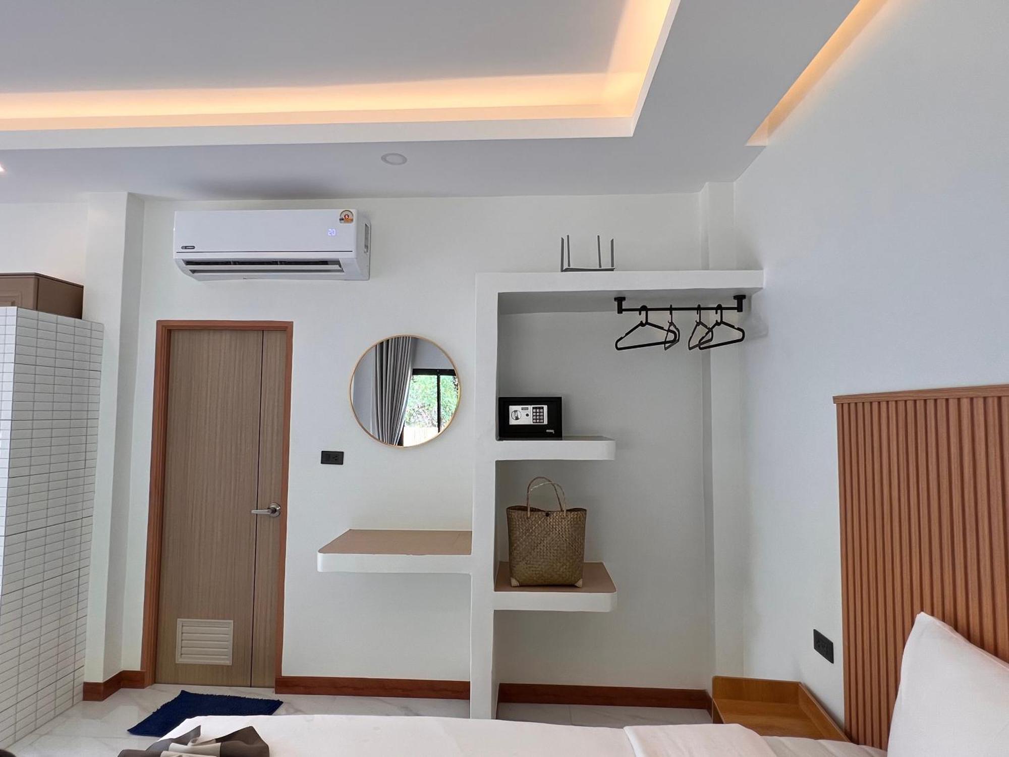 Prukrom Lanta Guesthouse Koh Lanta Ngoại thất bức ảnh